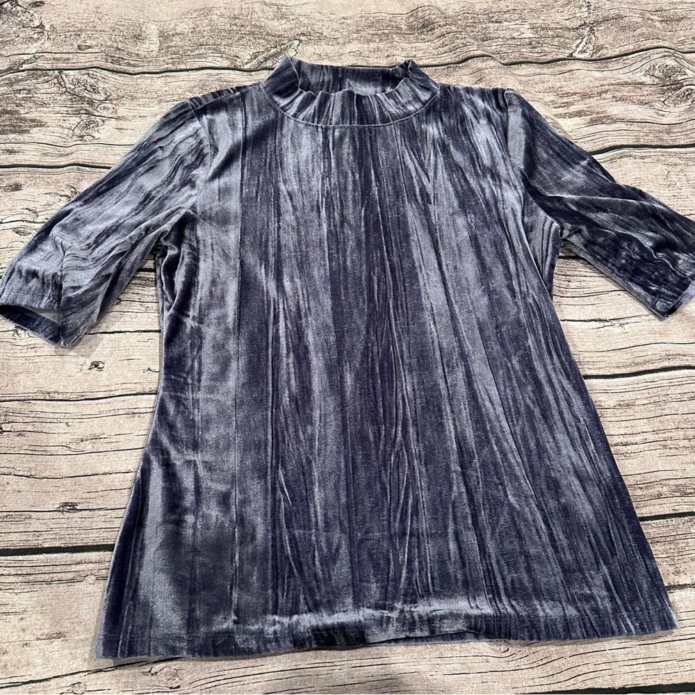 Pilcro Crushed Striped Velvet Short Sleeve Top in Blue Gray Size Small